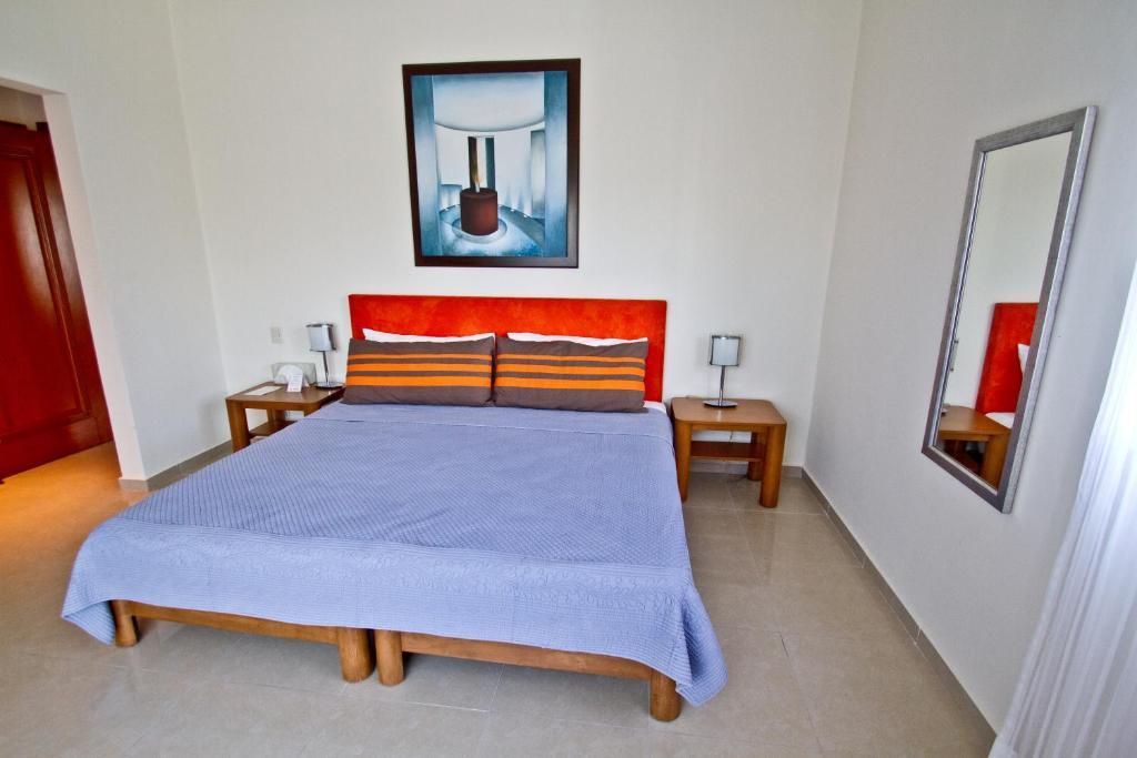 Apartahotel Palmar Del Sol 5*
